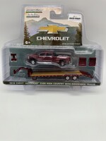 Chevrolet 1/64 Red 2018 Chevy Silverado 3500 High Country With Gooseneck Trailer