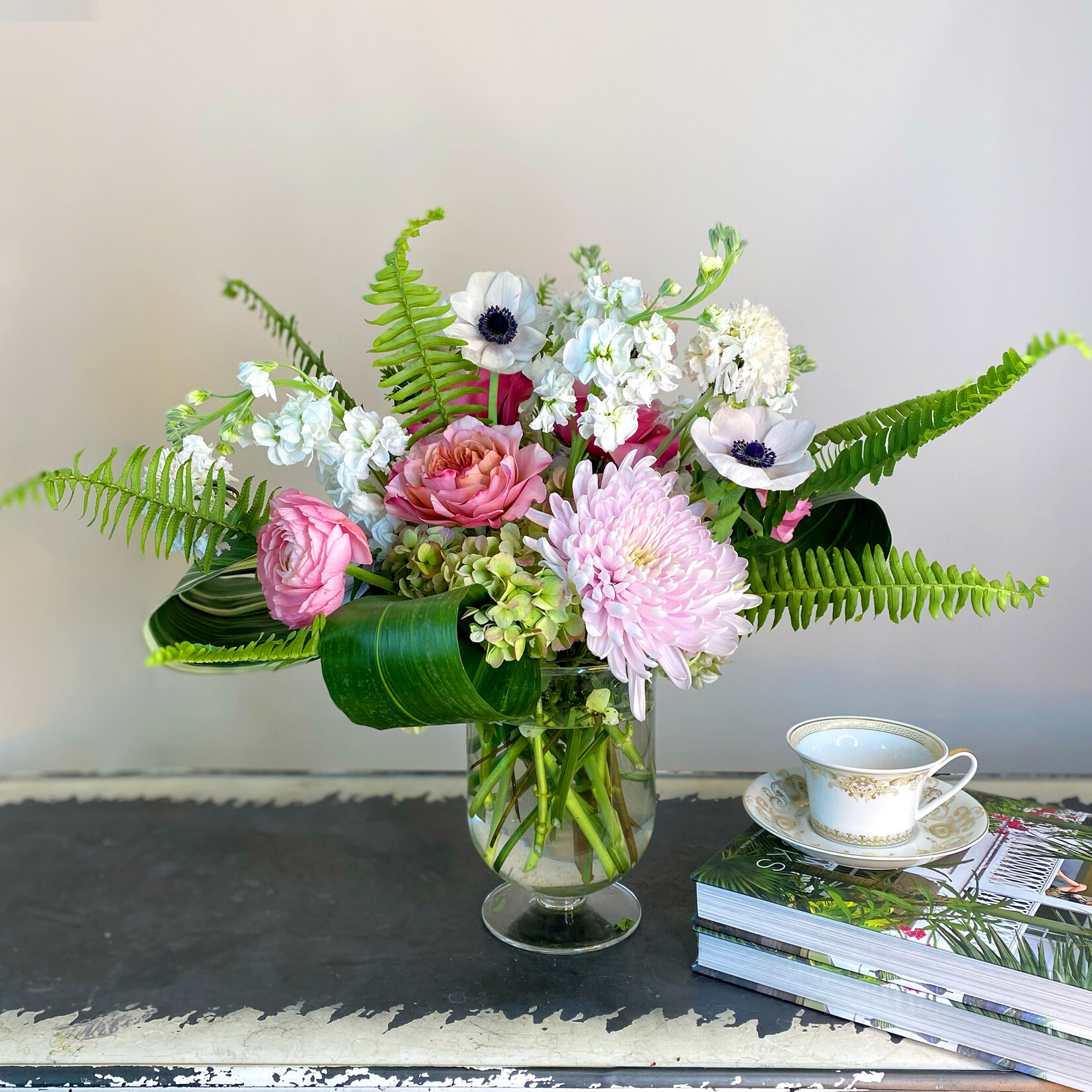 Premium Sized Flower Arrangement – Designer Select: $125 - $175