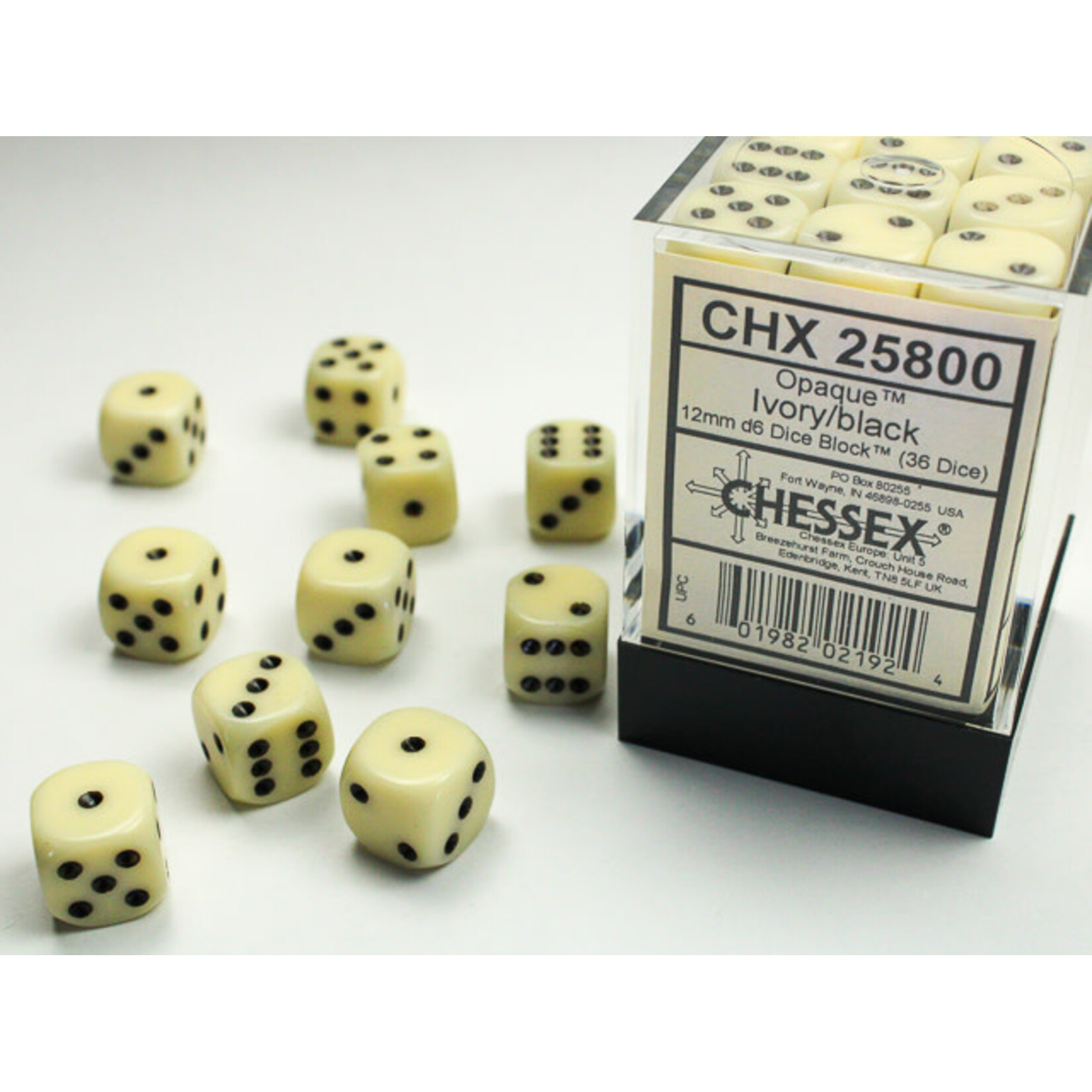 Ensemble de 36d6 12mm opaque ivoire/noir de Chessex Opaque Ivory/black 36d6 12mm Dice Block