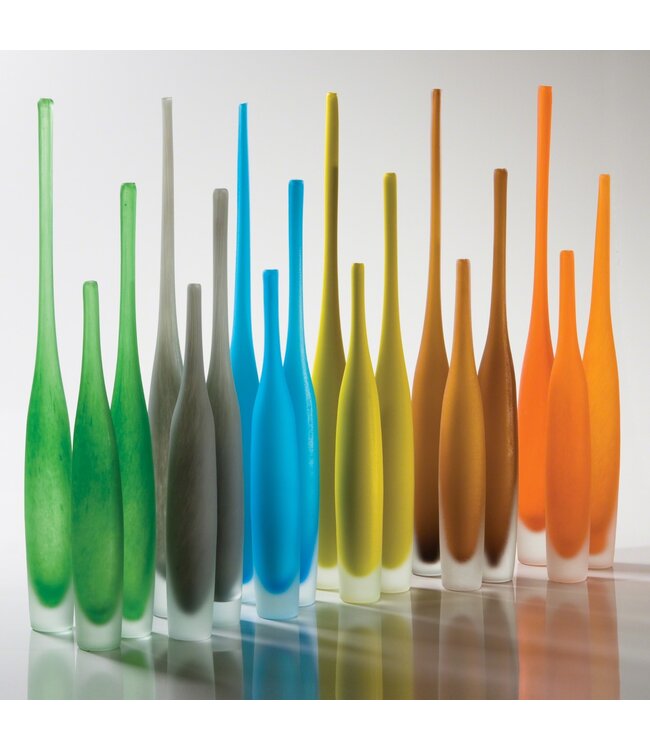 SPIRE BOTTLE / BLUEBERRY SKINNY MEDIUM.