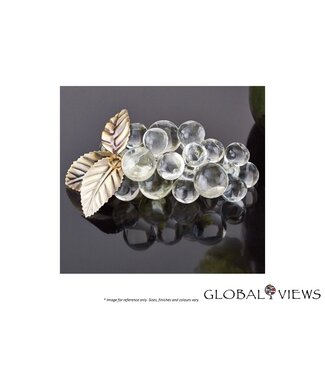 GRAPE CLUSTER - CLEAR.