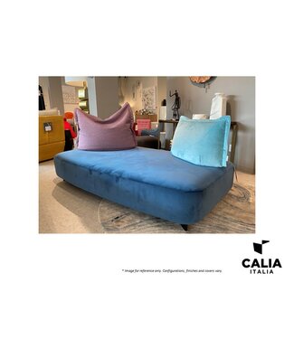 CALIA ITALIA CREMINO 2.5 SEATER WITH MULTICOLOUR PILLOWS.