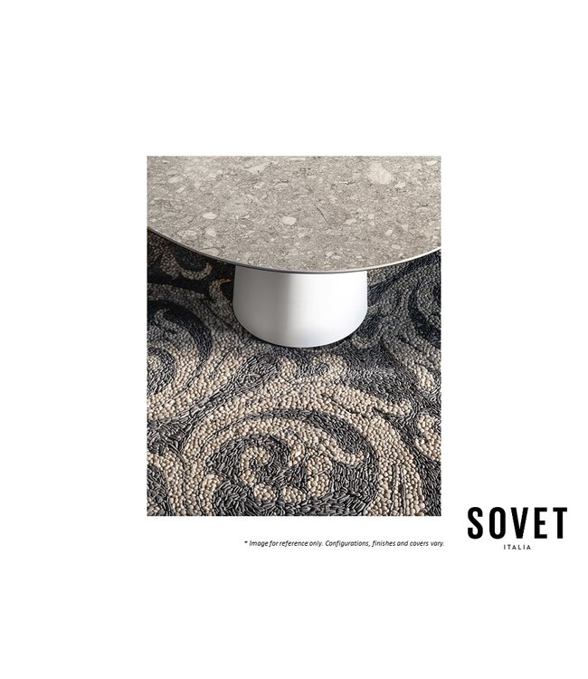 TOTEM OUTDOOR SHAPE DINING TABLE.