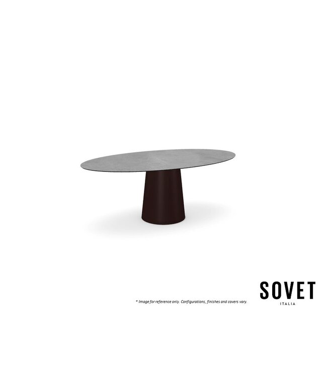 TOTEM OUTDOOR ELIPTICAL DINING TABLE.