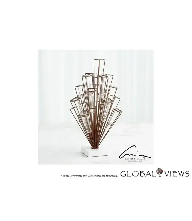 FLAUNT FLOWER SCULPTURE.