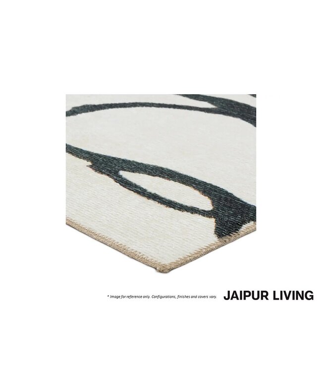 IBIS AREA RUG 5' X 8'.