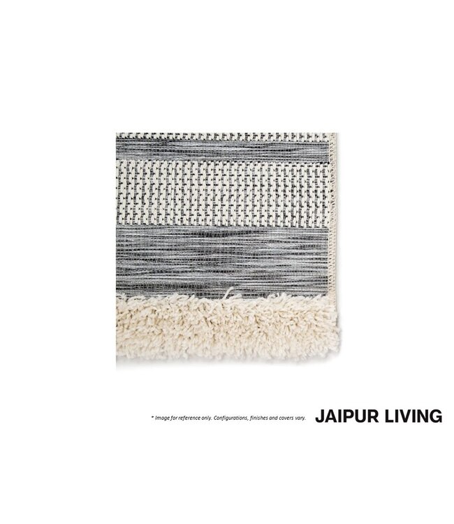 PARADES 03 AREA RUG.