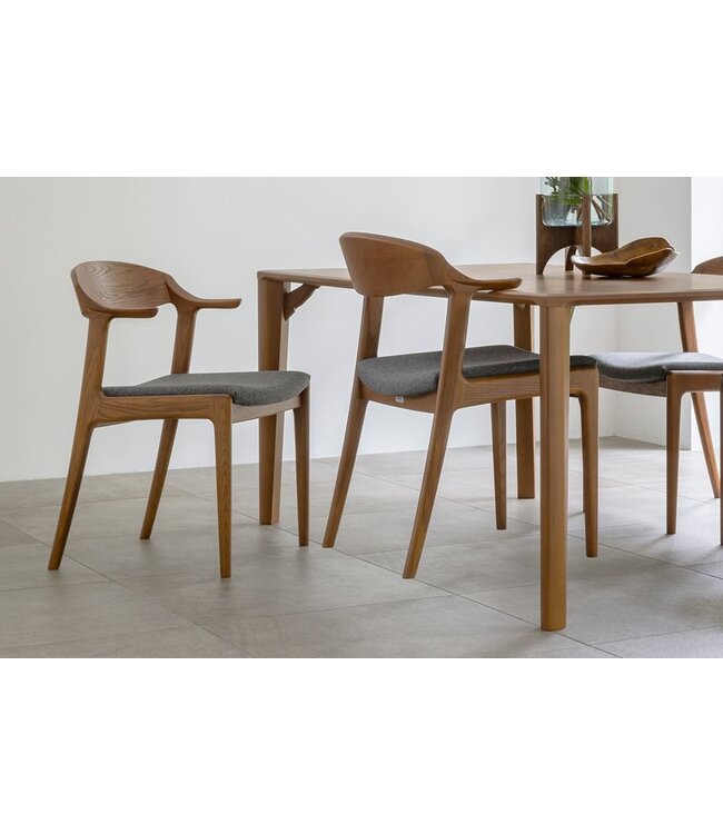 TOKYO LARGE DINING CHAIR.