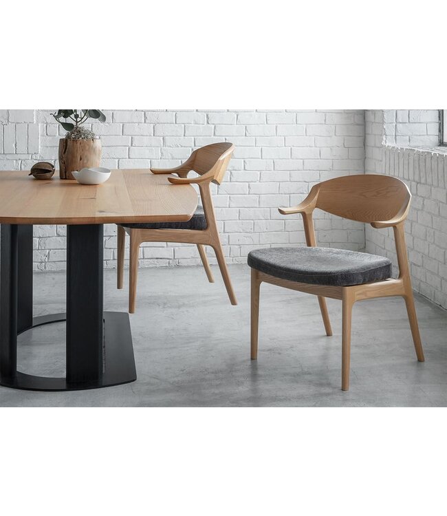 OSAKA DINING CHAIR