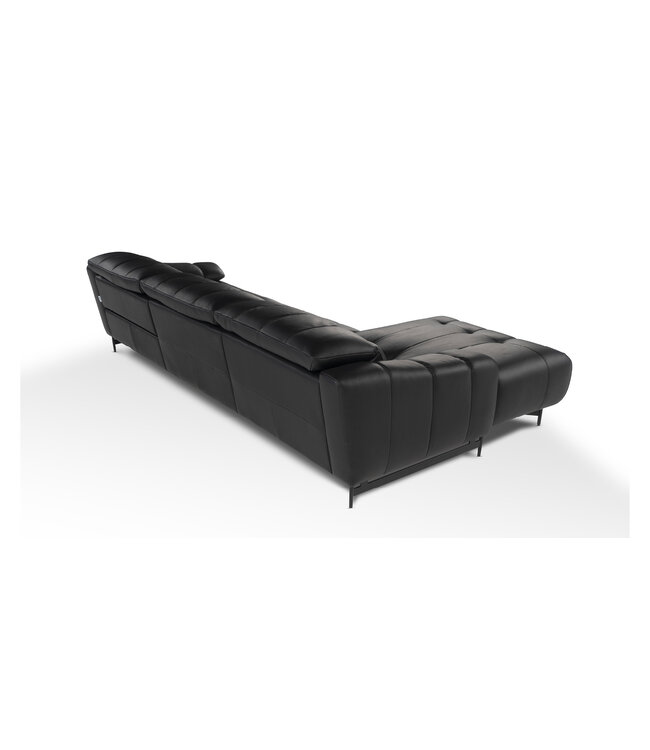 GIANO SECTIONAL (VC 410+G07) - BLACK LEATHER; ONE RECLINING SEAT WITH MATTE BLACK METAL LEGS