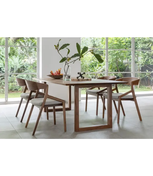KOFU DINING TABLE