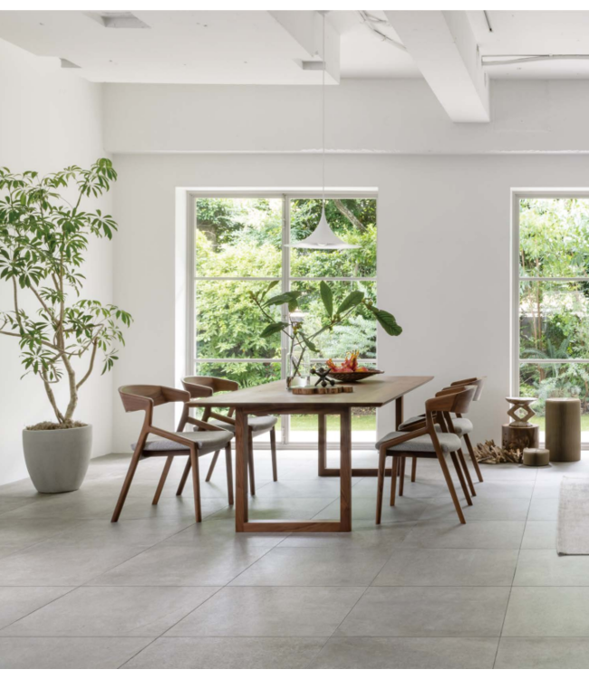 KOFU DINING TABLE