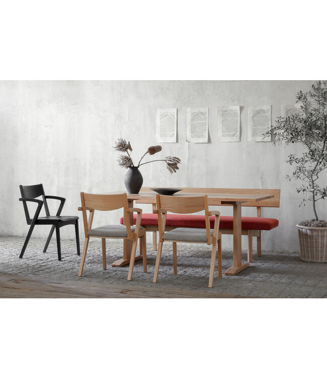 FUKUOKA DINING CHAIR.