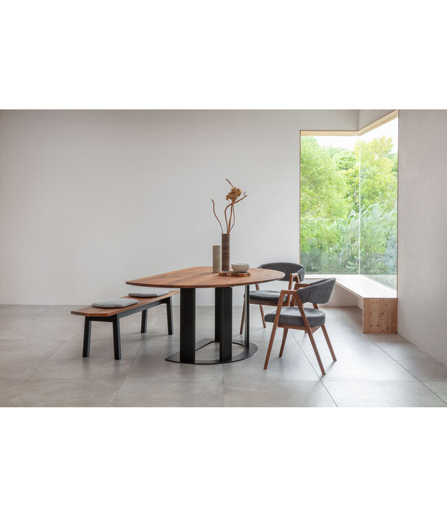 KURUME SUPER EGG DINING TABLE