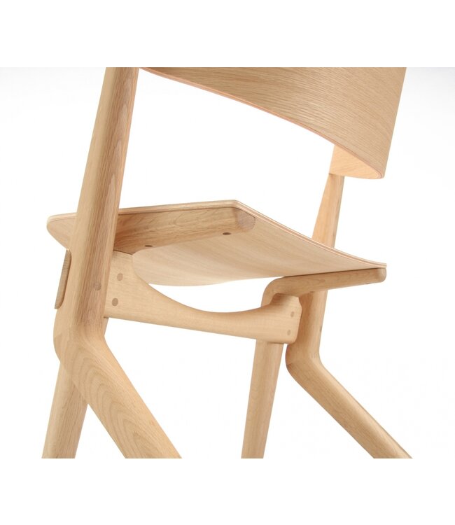 SCOUT CHAIR