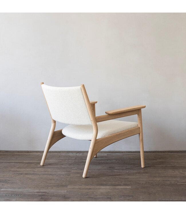 N-LC01 LOUNGE CHAIR