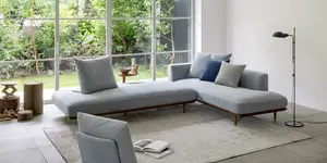 How to Protect Your Wooden Furniture When Relocating