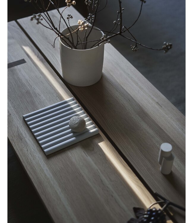 NF–CT01 COFFEE TABLE