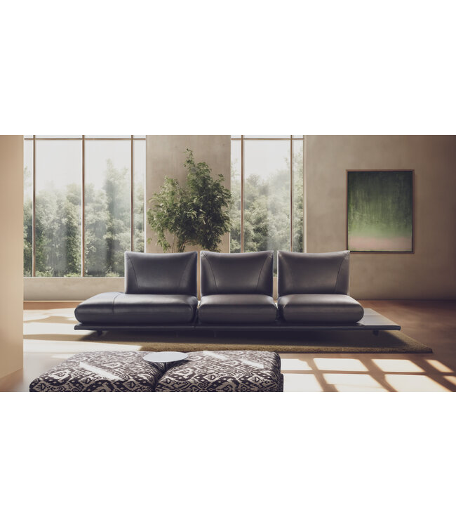 PRALIN SECTIONAL.