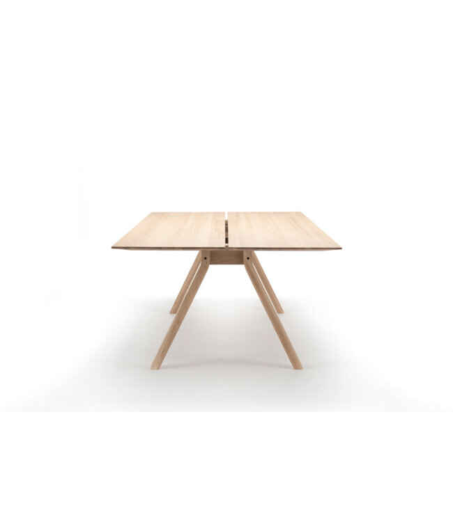 SPECTRUM WORKSTATION ST