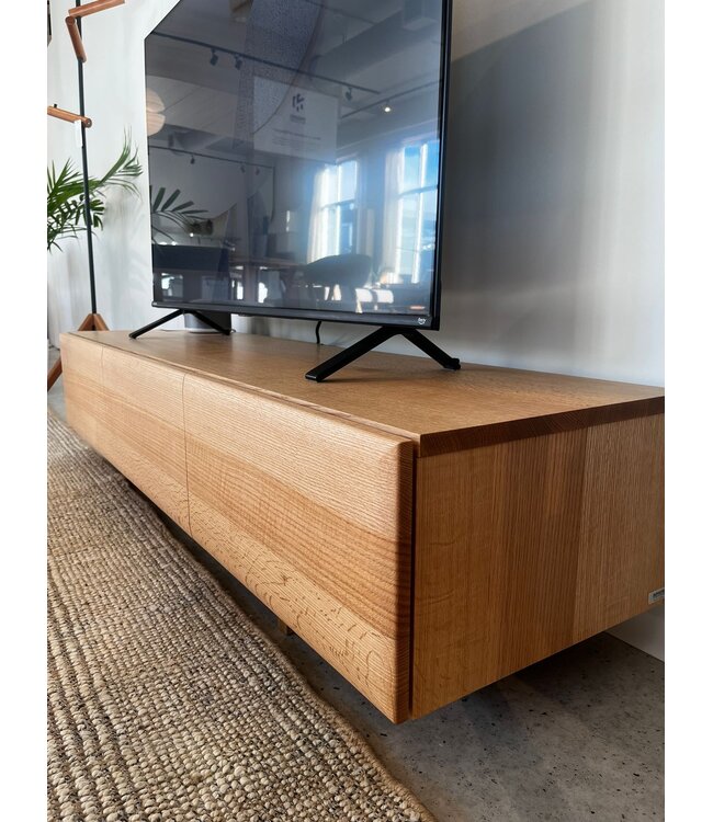 KUKAN TV UNIT