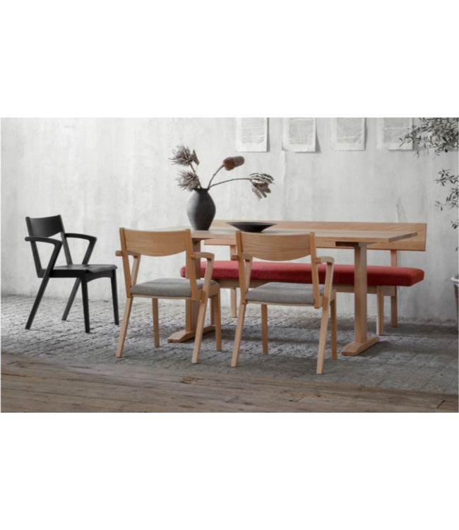 RYOTA DINING TABLE STRAIGHT FEET