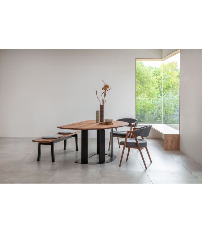 KURUME SUPER EGG DINING TABLE
