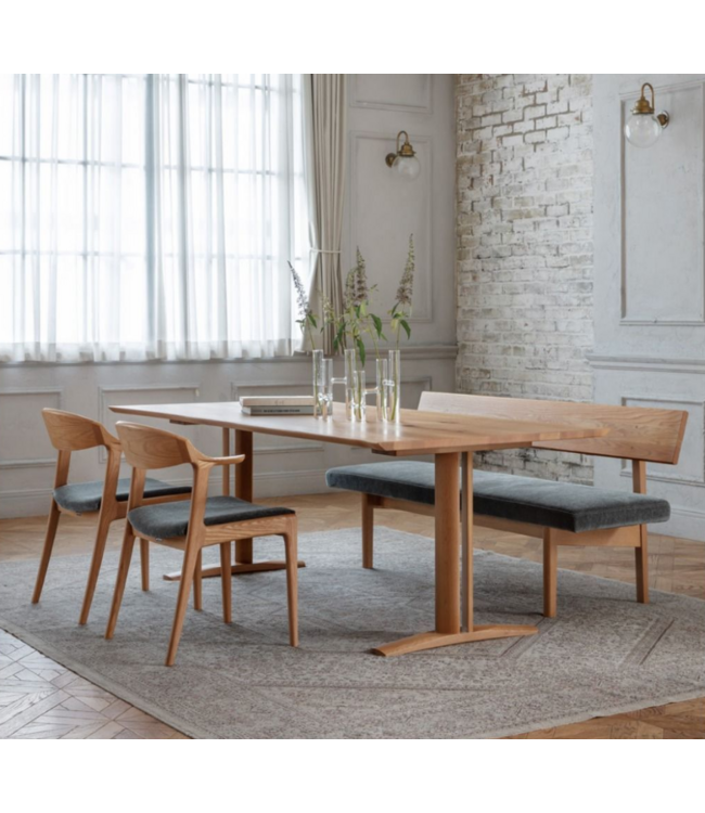 ROYTA DINING TABLE