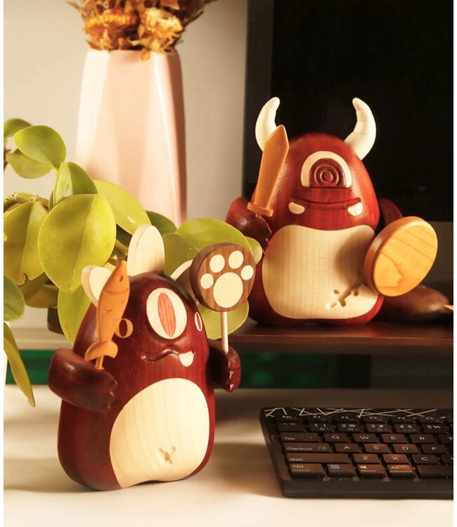 MONSTER WOOD ART