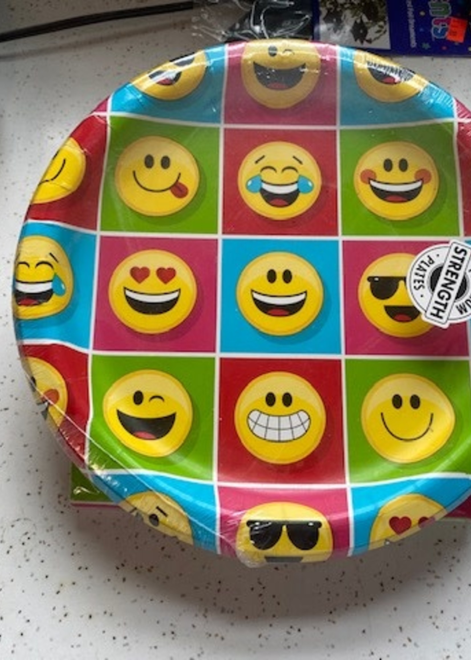 EMOJI PLATE