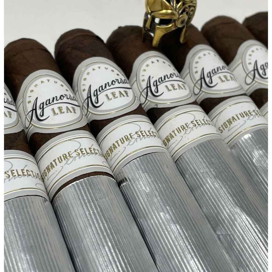 Aganorsa Leaf Signature Selection Maduro