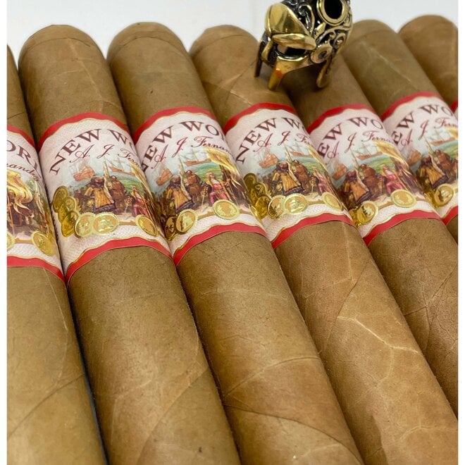 New World Connecticut Robusto 50 x 5