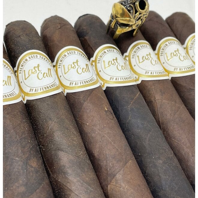 Last Call Maduro Geniales 4½ x 48