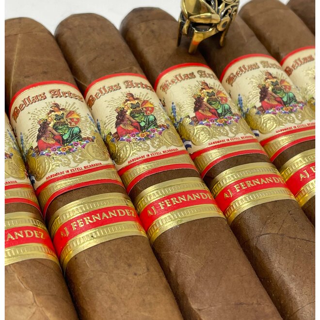 Bellas Artes Natural Robusto 5½ x 52