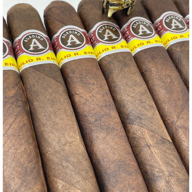 Aladino Maduro Box-Pressed Toro 50 X 6