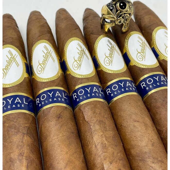 Davidoff Royal Release Robusto 55 x 5½