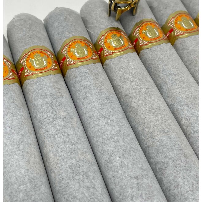 El Rey Del Mundo Oscuro Robusto Larga 54 x 6