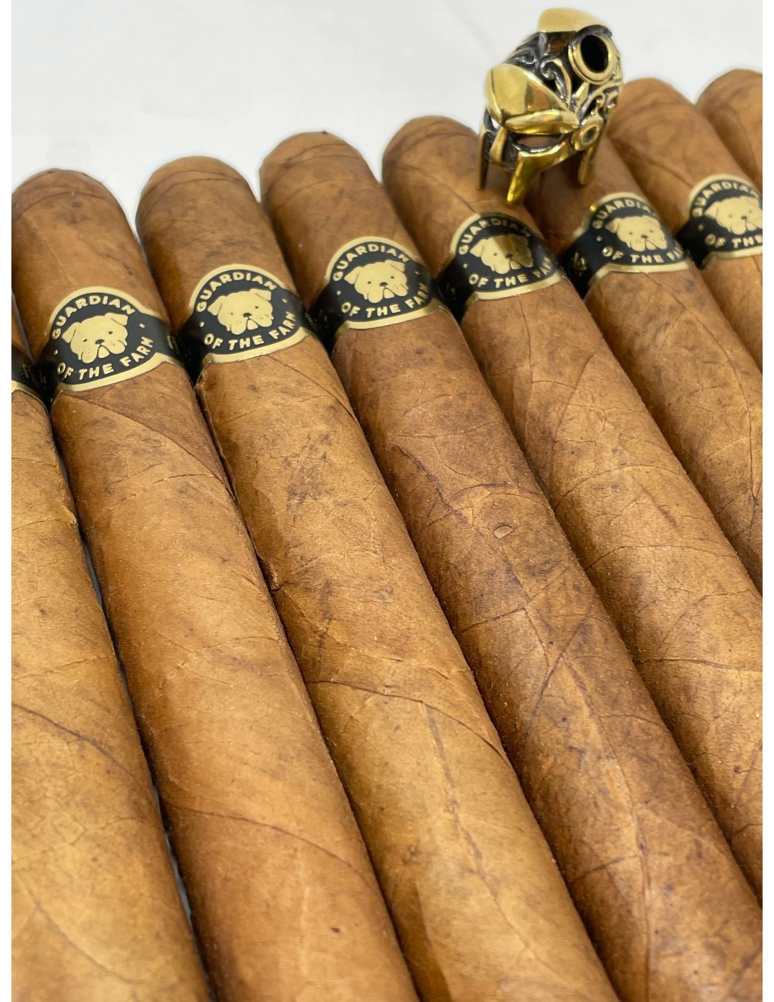 Guardian of the Farm Apollo Seleccion Warped 6 X 44