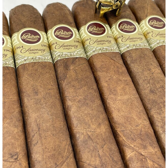 Padron 1964 Soberano Square Tubo Natural 52 X 5