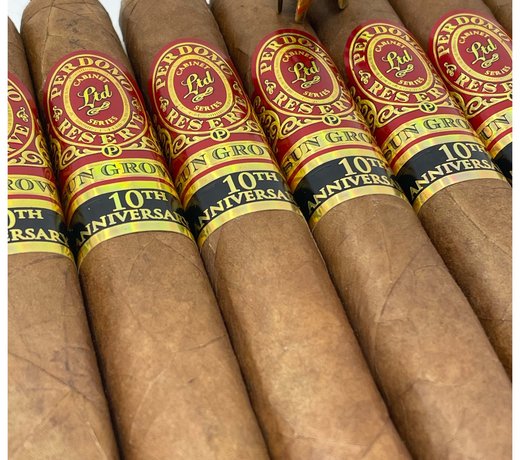 Perdomo Reserve 10th Anniversary Box Pressed Sun Grown