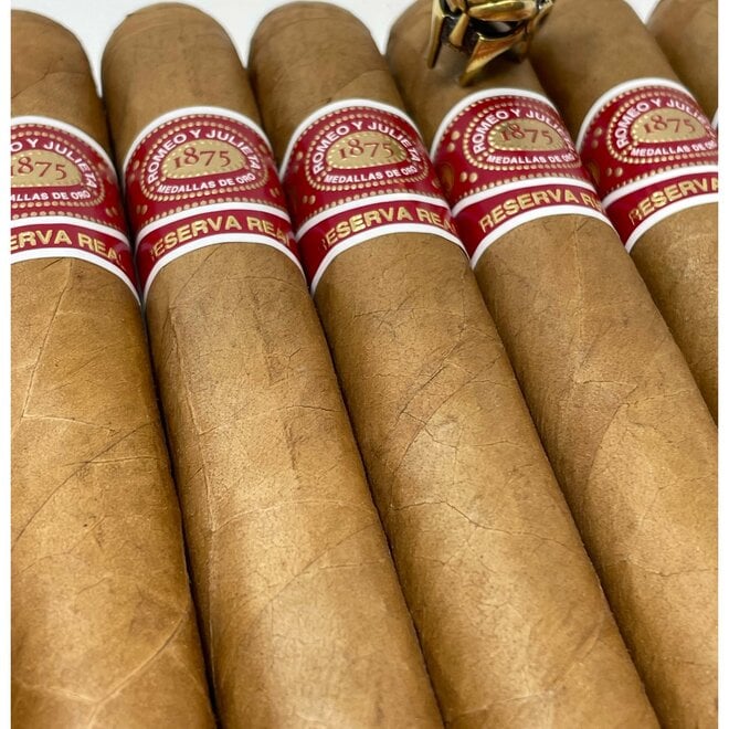 Romeo y Julieta Reserva Real Toro 54 X 6