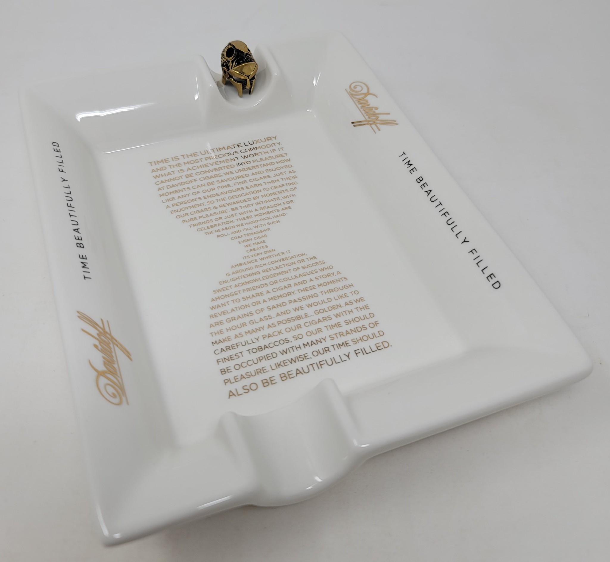 在庫一掃セール売れ筋ランキング Davidoff Ceramic Spartan Cigar - Ashtray White コレクション