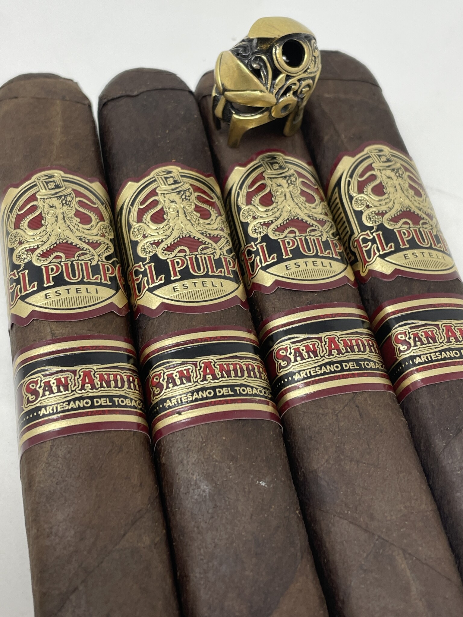 Artesano Del Tobacco El Pulpo Robusto Grande 56 x 5 - Cigar Spartan