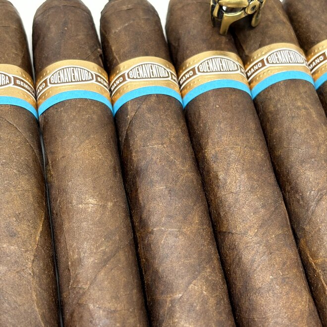 Curivari Buenaventura Favoritos Maduro 60 x 6