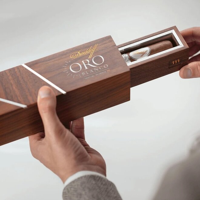 Davidoff Oro Blanco Toro 54 x 6