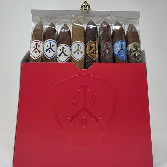 Adventura Captain's Collection of 8 Box Pressed Belicosos
