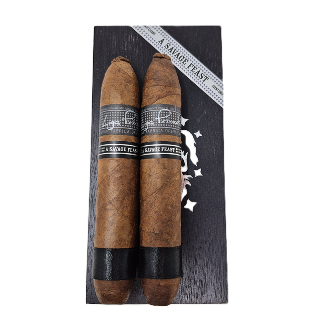 Liga Privada T52 Toro Box of 24 + Savage Feast