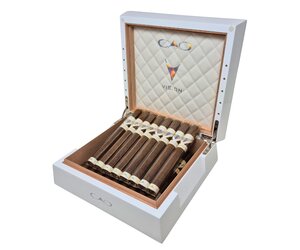 CAO Vision Churchill 50 x 7 - Spartan Vault - Cigar Spartan