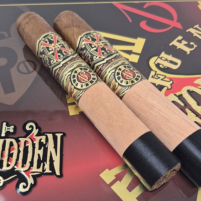 Opus X Forbidden X El Beso Prohibido 52 x 5¾