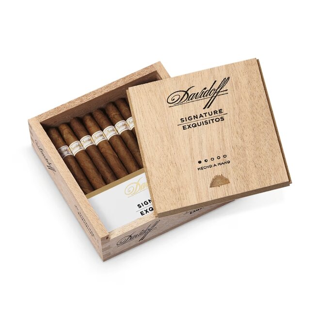 Davidoff Signature Exquisitos 22 X 3 5/8 Box of 20